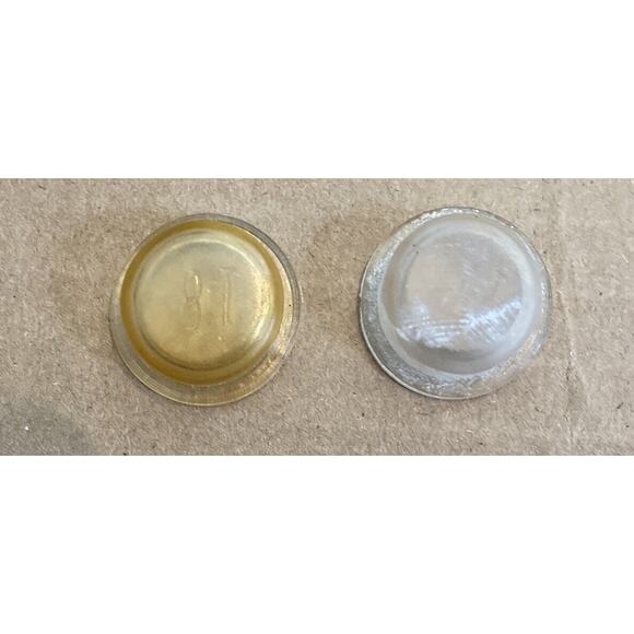 Salt and Pepper Shakers POP ART, Joanne Delomba With Love, Kissing Lips Vintage - Picture 10 of 11